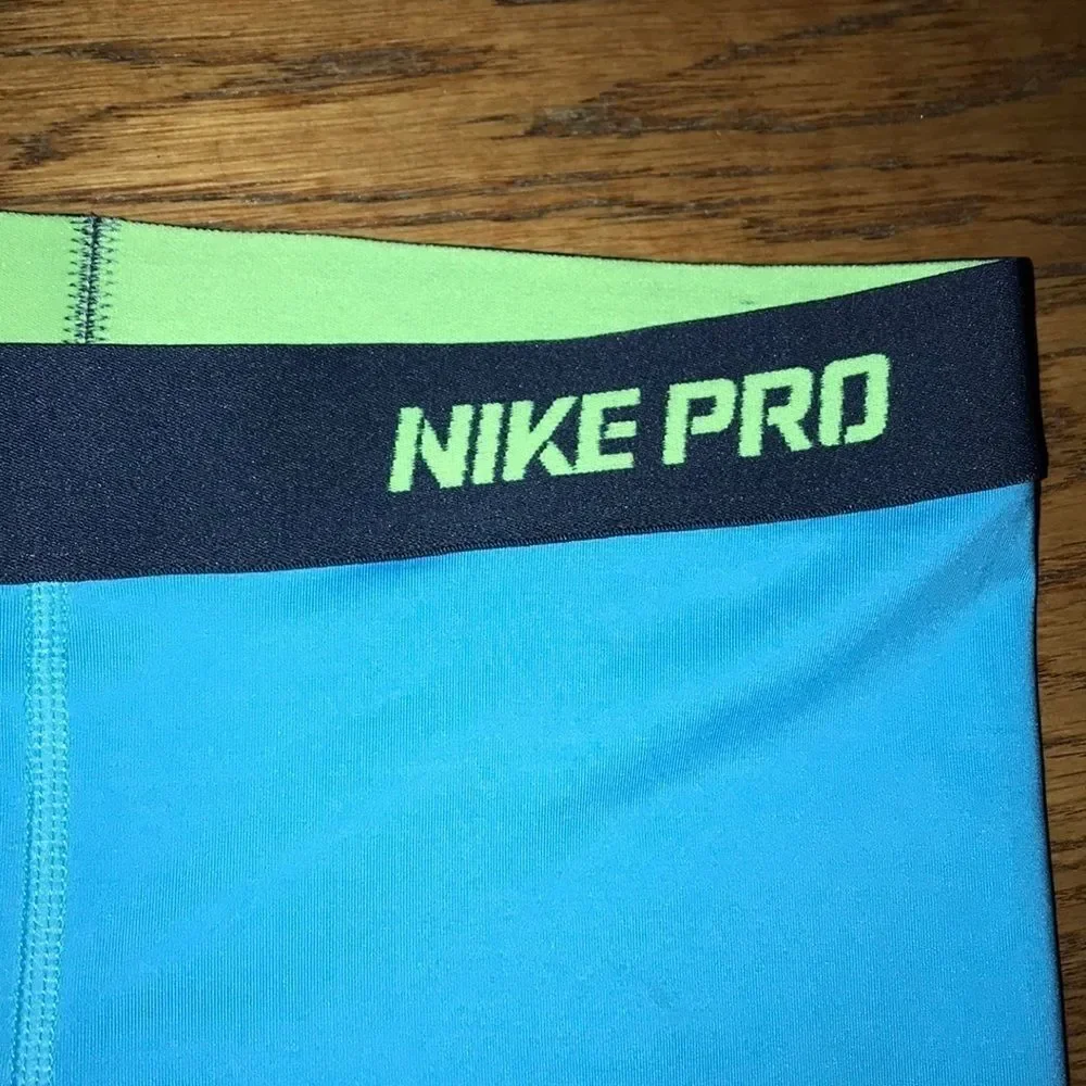 Nike‎ x sacai Pro Women's Blue Green Dri-Fit Capri Leggings Size Small